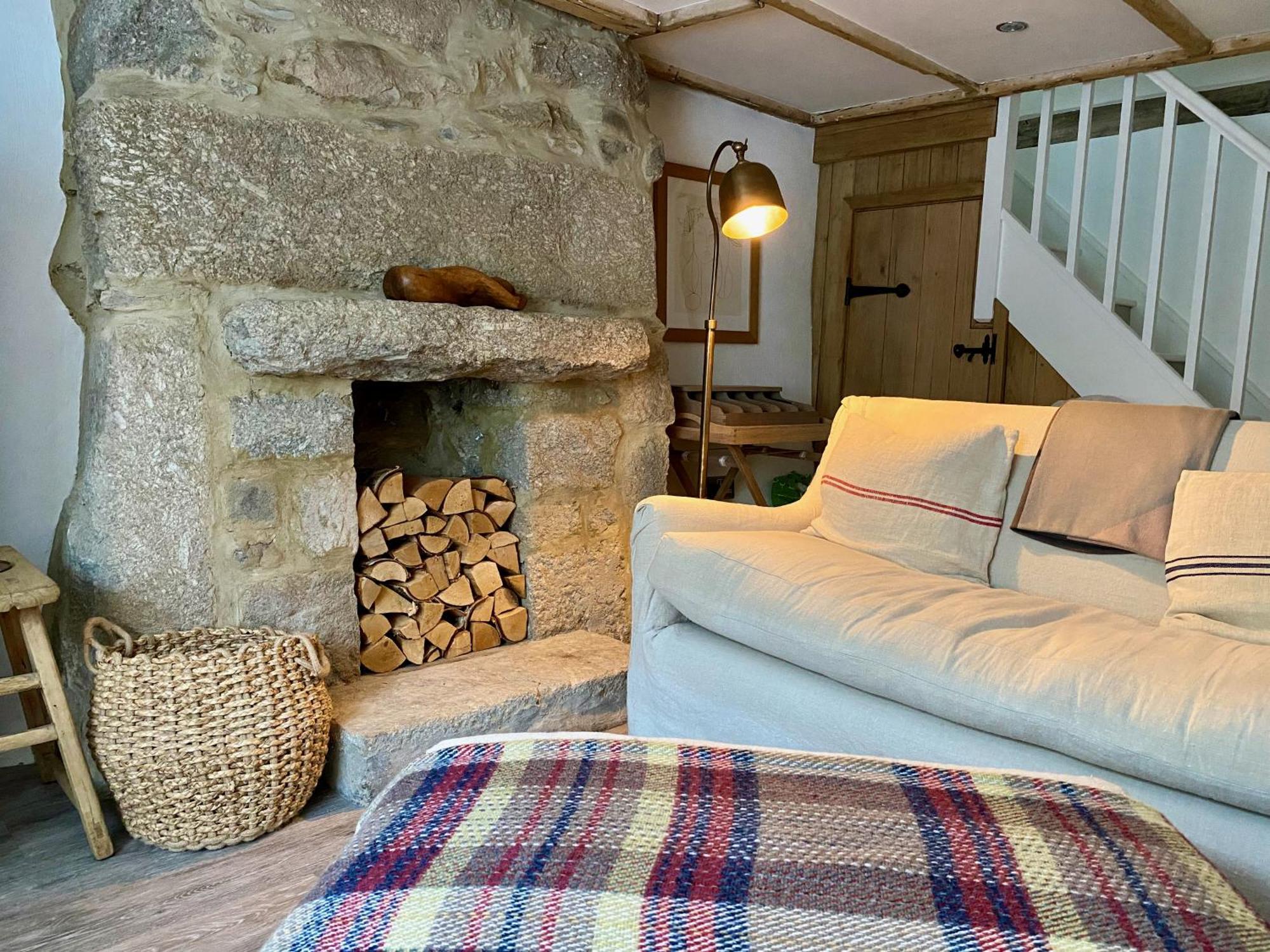 The Old Gallery - Charming Coastal Escape For Two Маусхол Екстериор снимка