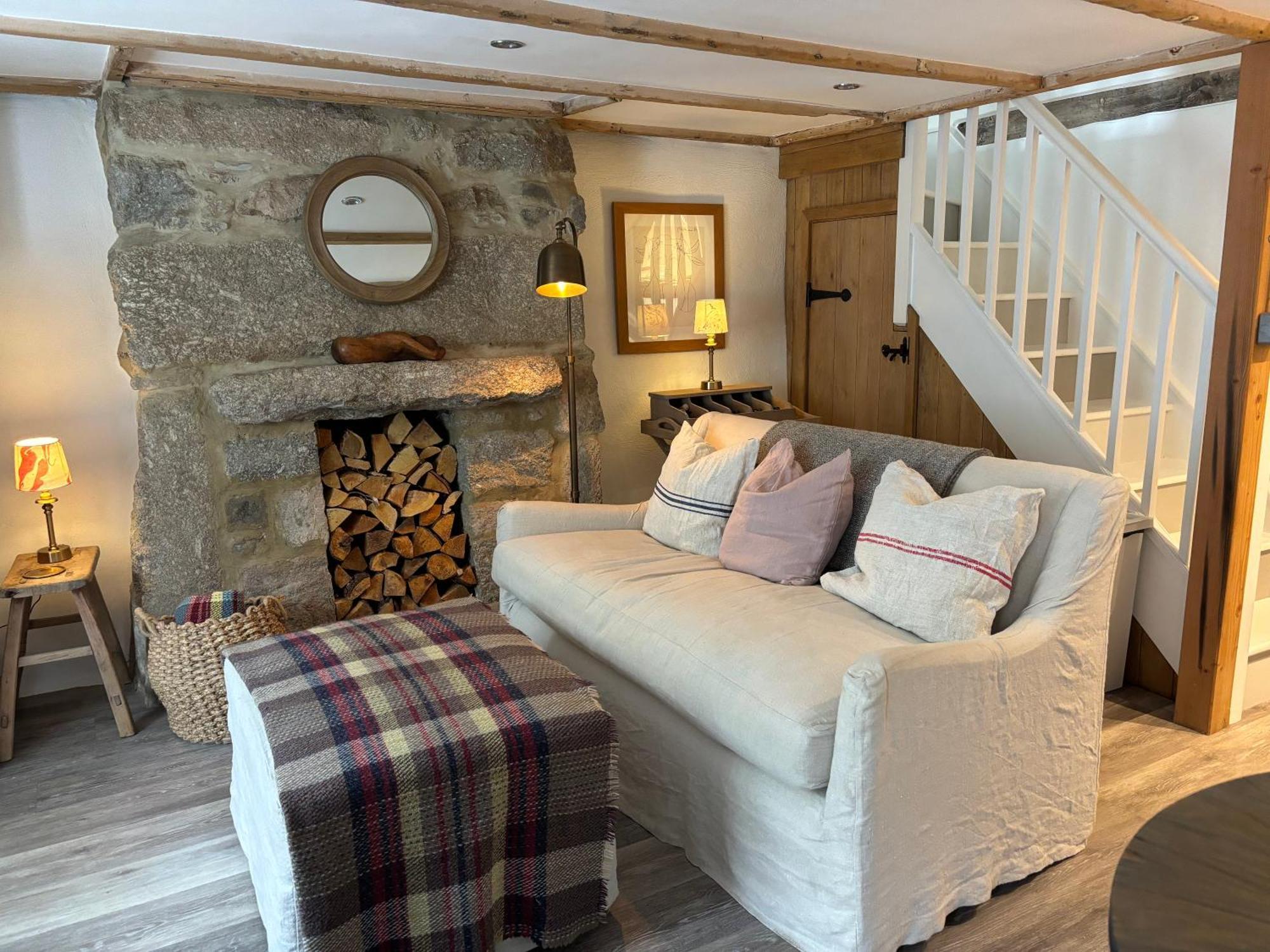 The Old Gallery - Charming Coastal Escape For Two Маусхол Екстериор снимка